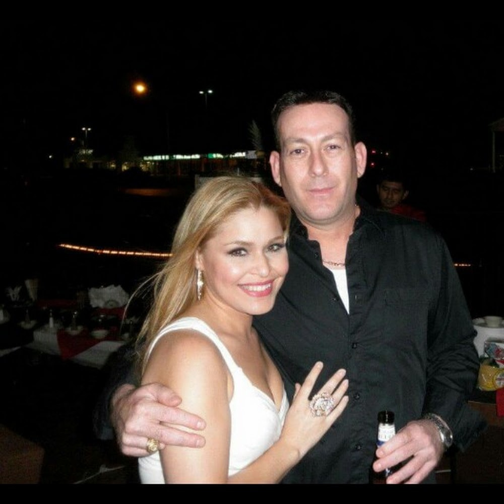 Meet your Posher, Roshelle